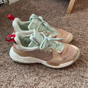 Jordan Delta Sneakers